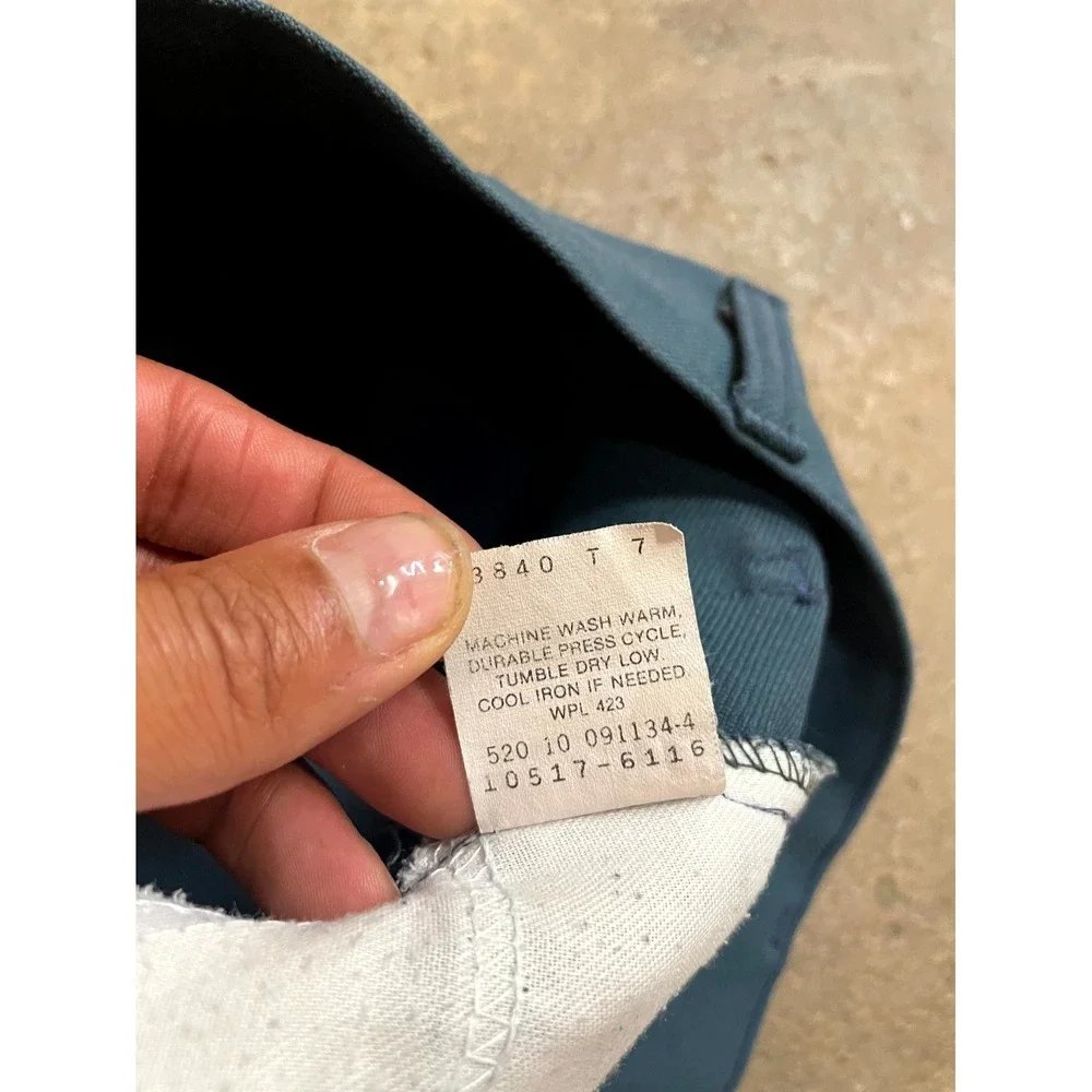 Vintage Levi's Chino Pants Mens 34x30 Teal‎ Mid Rise Bootcut Leg Western Casual